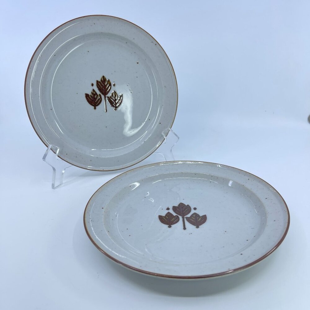 vintage berkeley house "ingrid" salad plate stoneware leaf pattern set of 2